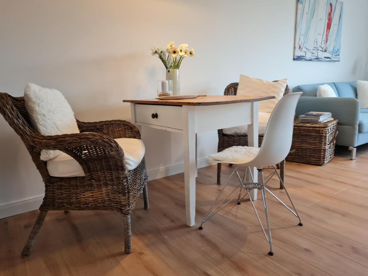 Ferienwohnung Flossis Home Glücksburg Esterno foto